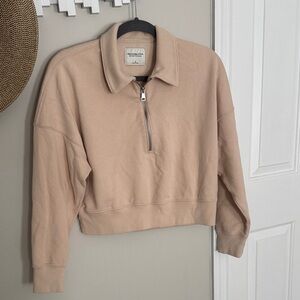 Abercrombie & Fitch Beige Cropped Half-Zip Sweatshirt